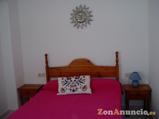 APARTAMENTO A CINCO MINUTOS ANDANDO A LA PLAYA